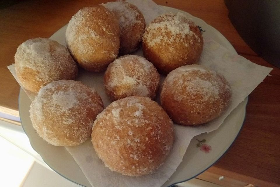 Berliner Pfannkuchen aus dem Backofen