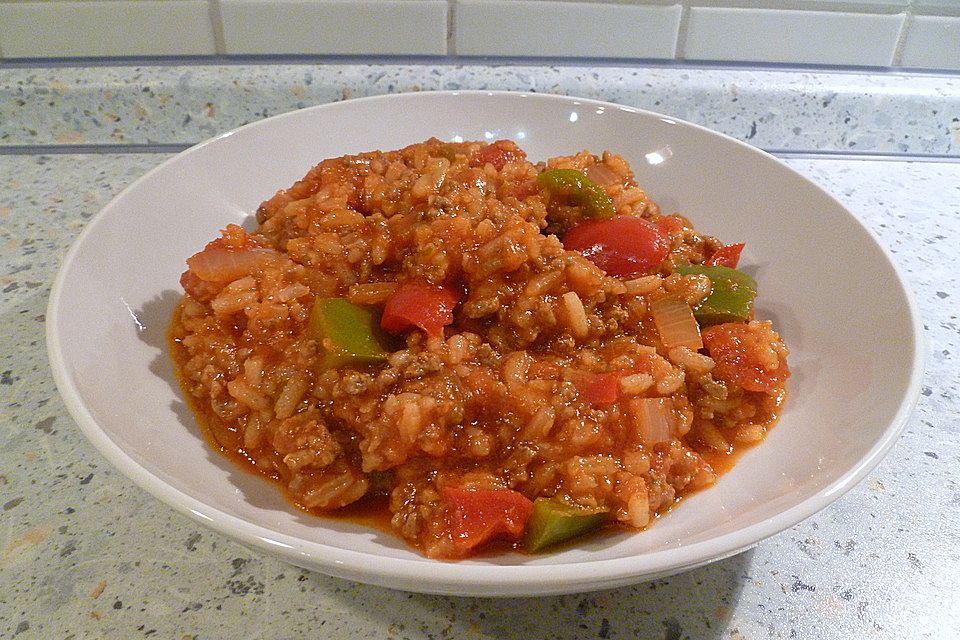 Reistopf mit Hackfleisch und Paprika