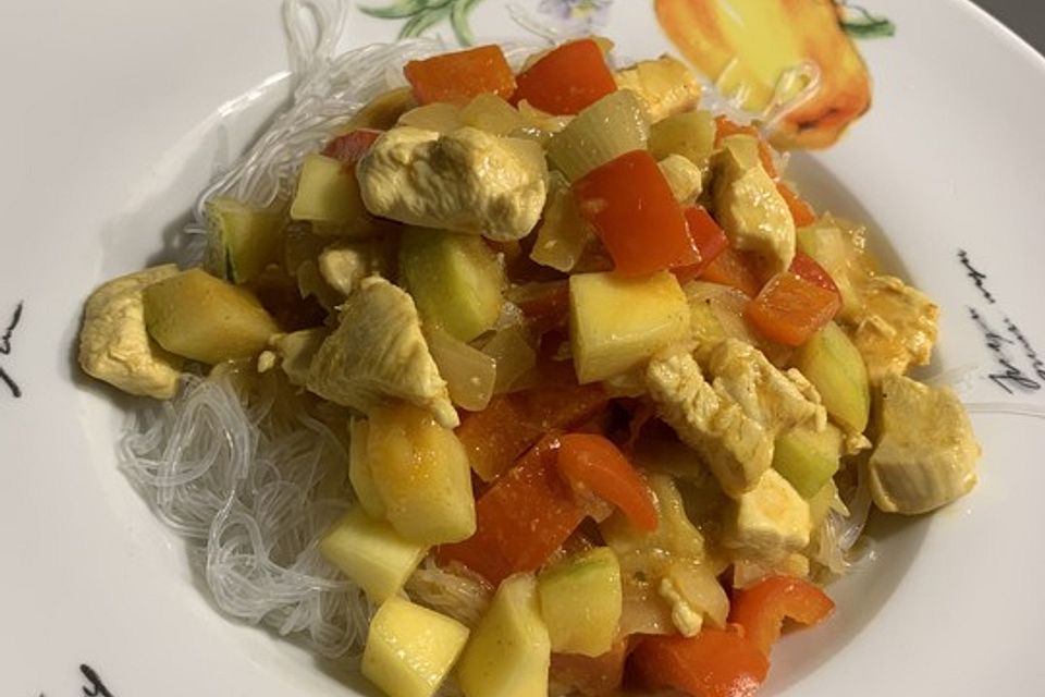 Curry mit Huhn, Mango und Gemüse