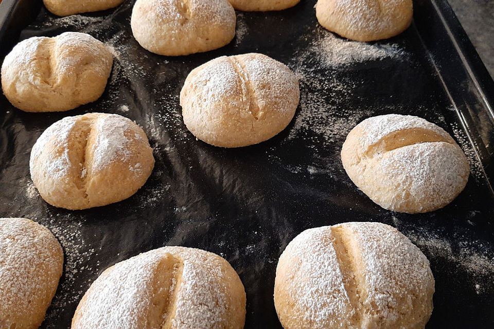 Maisbrötchen Maisbrötchen