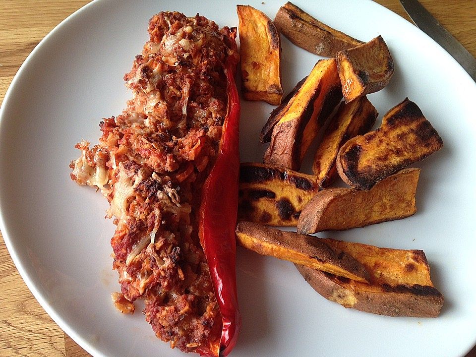 Gefüllte Paprikahälften mit Süßkartoffel-Wedges von cooking_with ...