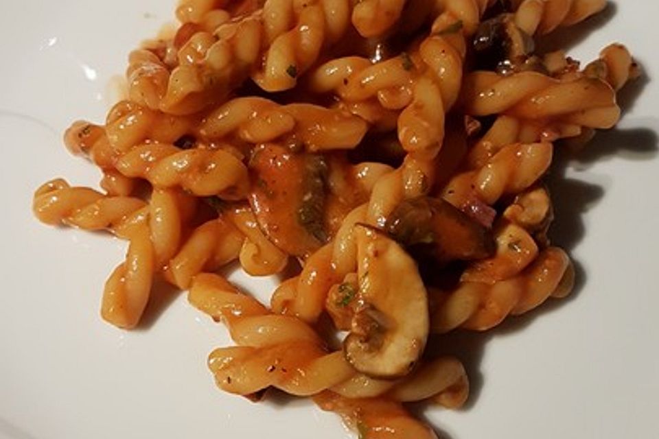 Fusilli alla boscaiola