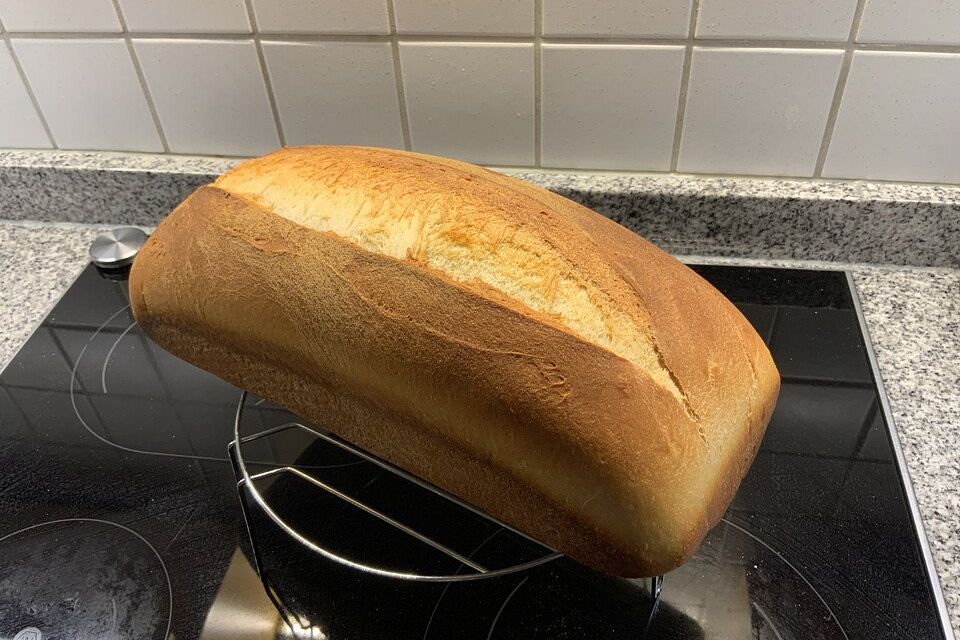 Buttermilch Weißbrot nach Sheila Lukins