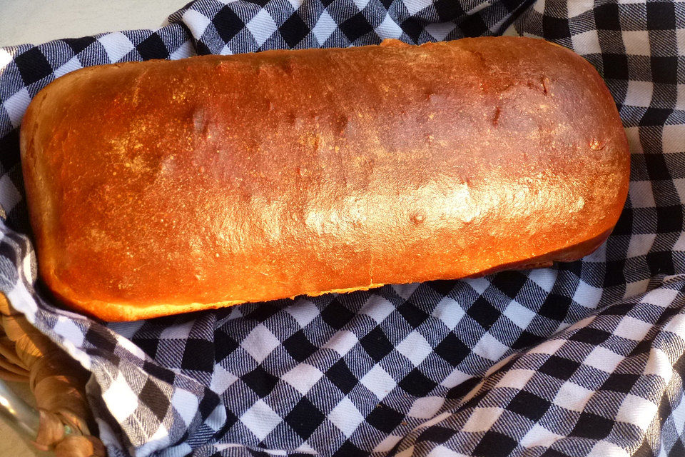 Buttermilch Weißbrot nach Sheila Lukins