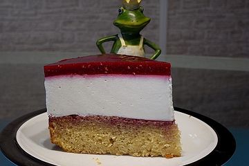 Urmelis Eierlikör-Quark-Torte mit Himbeerspiegel