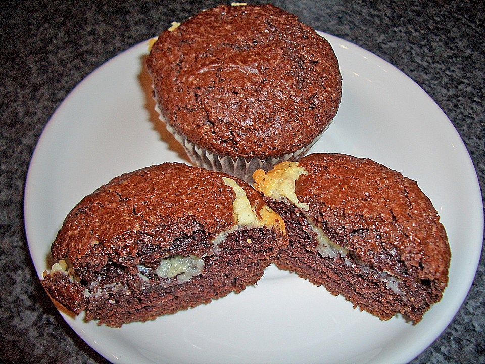 Schokoladen - Muffins mit Frischkäse - Füllung von katka| Chefkoch