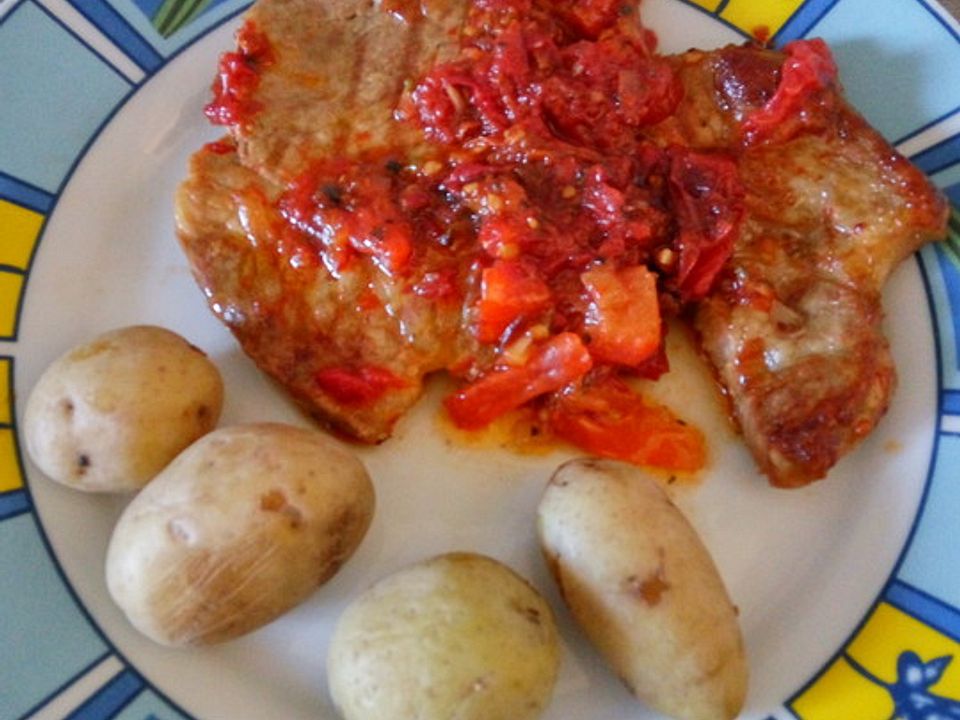 Steaks in Tomatensauce von Sylvi| Chefkoch