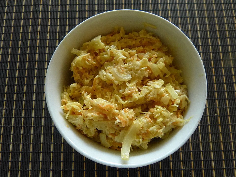 Sauerkraut-Möhren-Sellerie-Salat von Kochen-oh-je| Chefkoch