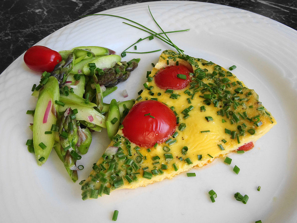 Low carb Tomaten-Omelette mit Spargel von TheRealOlEasy| Chefkoch