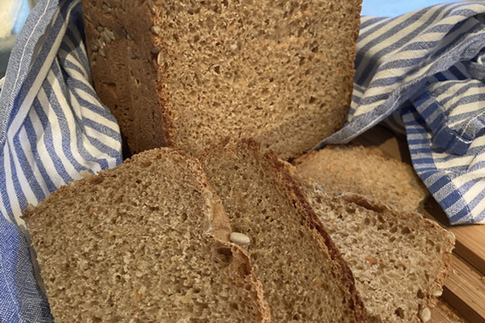 Vollkorn-Dinkel-Möhren-Brot mit Honig, 750 g