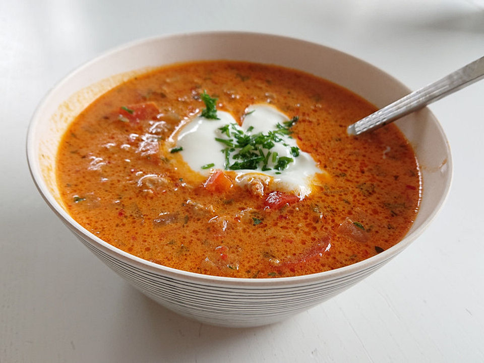 Ajvar-Suppe von tamygel | Chefkoch