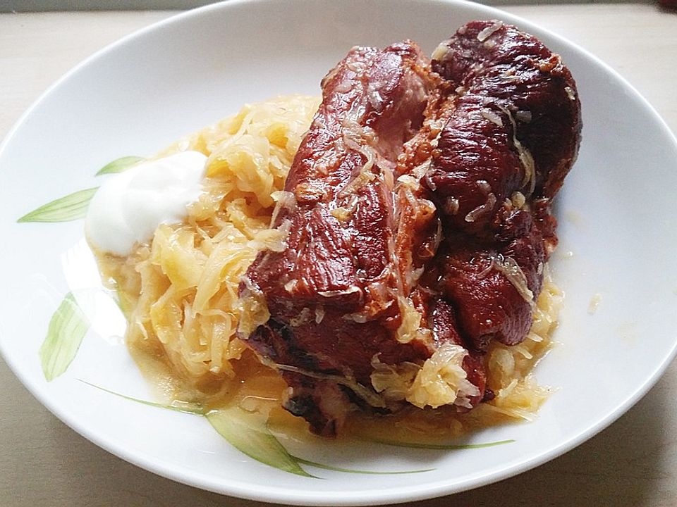 Ungarisches Sauerkraut mit Schweinefleisch von Shynia| Chefkoch