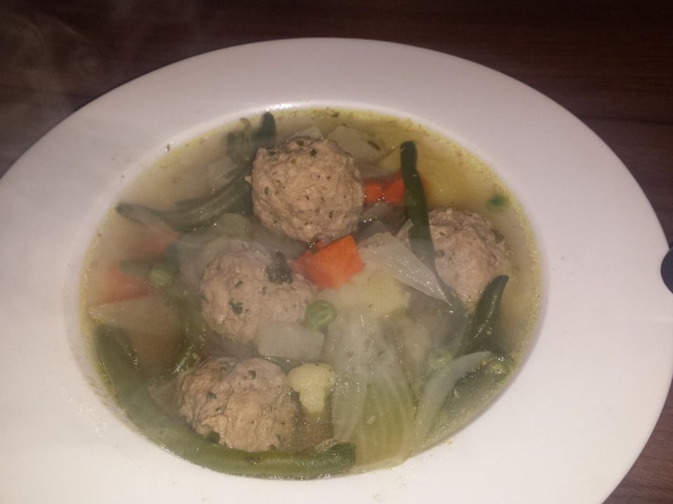 Hackbällchen-Suppe von Melissa_x3 | Chefkoch