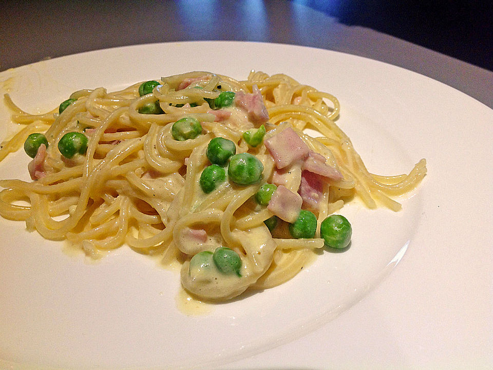 Bienemayas Spaghetti mit Erbsen, Schinken und Käse - Sahnesauce von ...