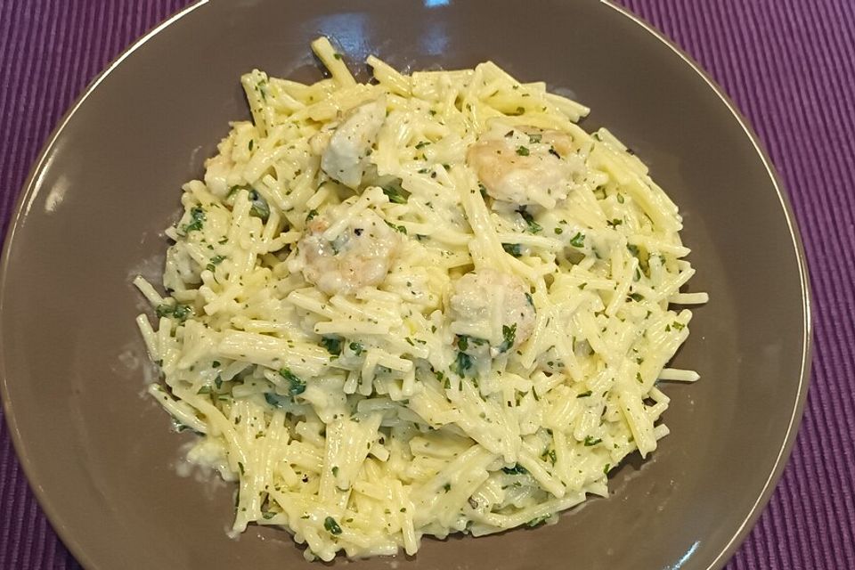 Spaghetti mit Zitronensahne und Garnelen