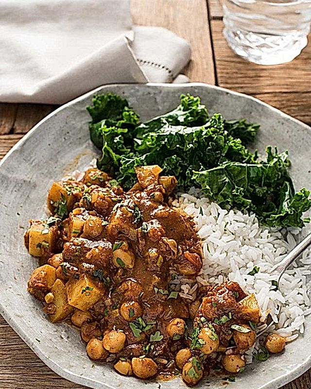 Kichererbsen-Kartoffel-Curry mit Reis