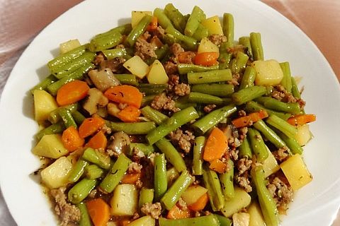 Bohnen-Möhren-Hackfleisch-Pfanne