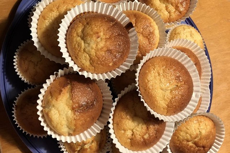 Zitronen - Sour - Cream - Muffins