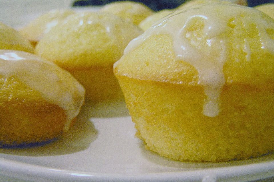 Zitronen - Sour - Cream - Muffins