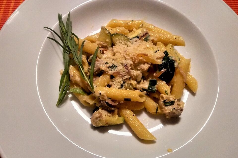 Nudeln mit Räucherfisch-Carbonara