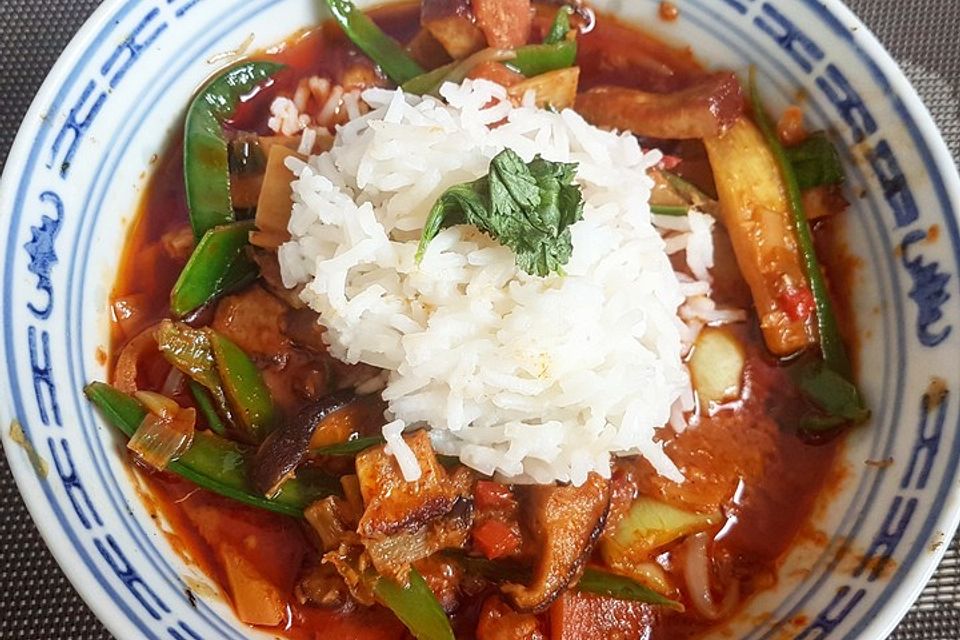 Kaeng phet - klassisches, rotes Thai-Curry