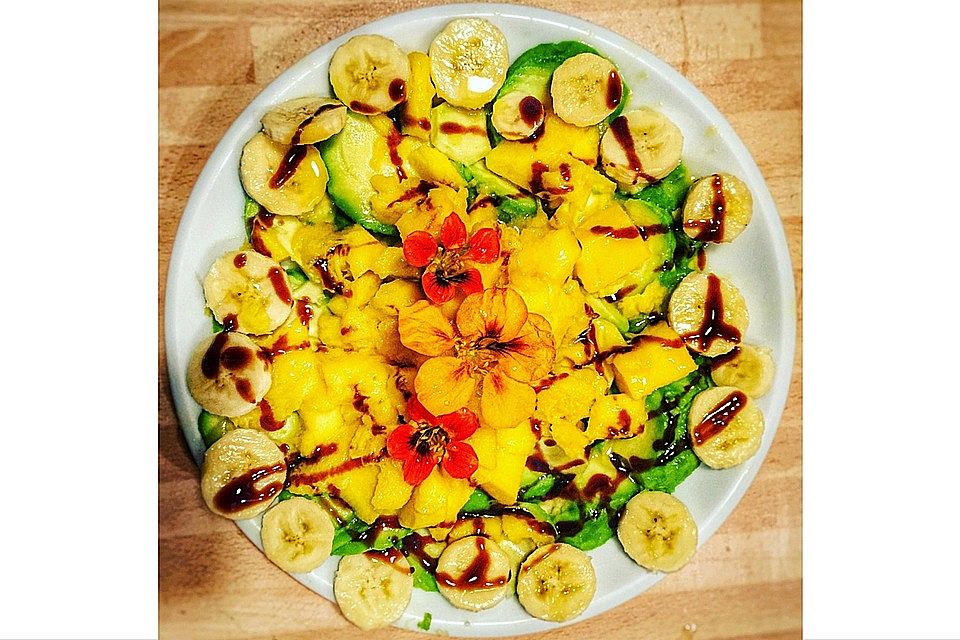 Mango-Avocado-Maracuja-Bananen-Salat