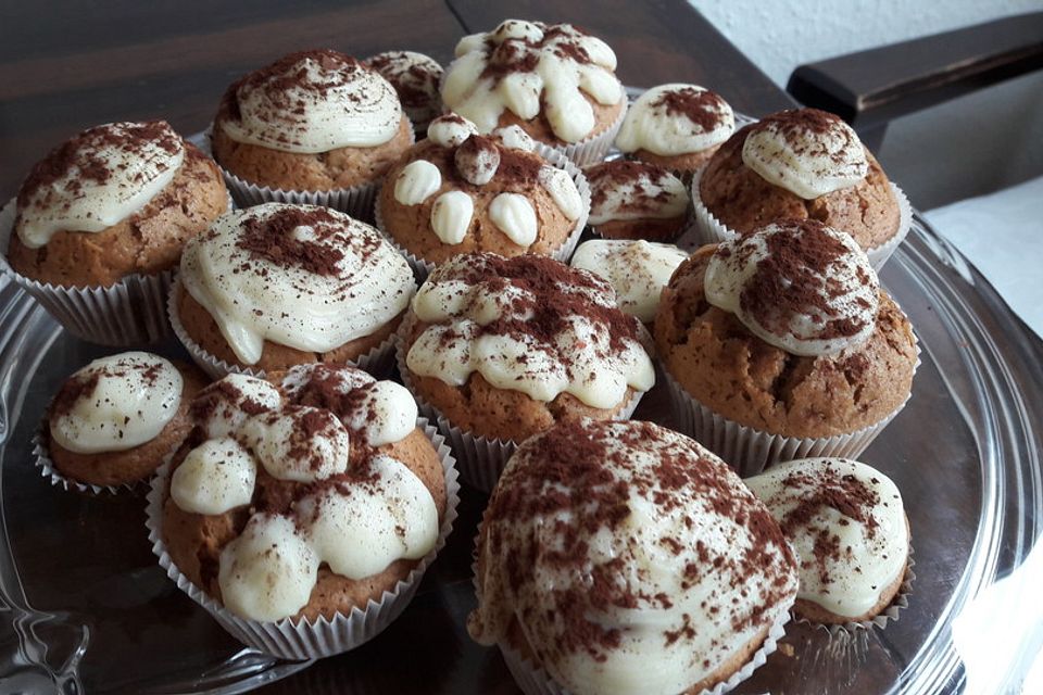 Espresso-Muffins mit Frischkäse-Topping