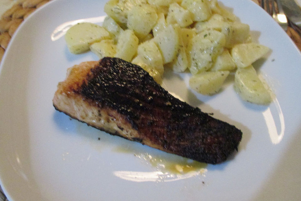 Lachsfilet mit Honig-Senf-Glasur