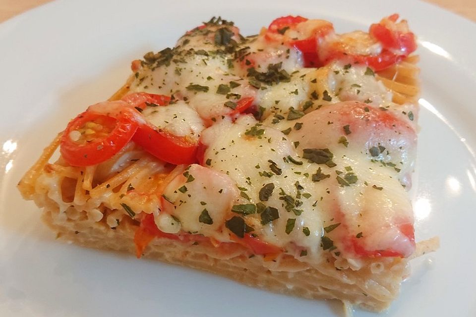 Spaghettipizza Tomate-Mozzarella