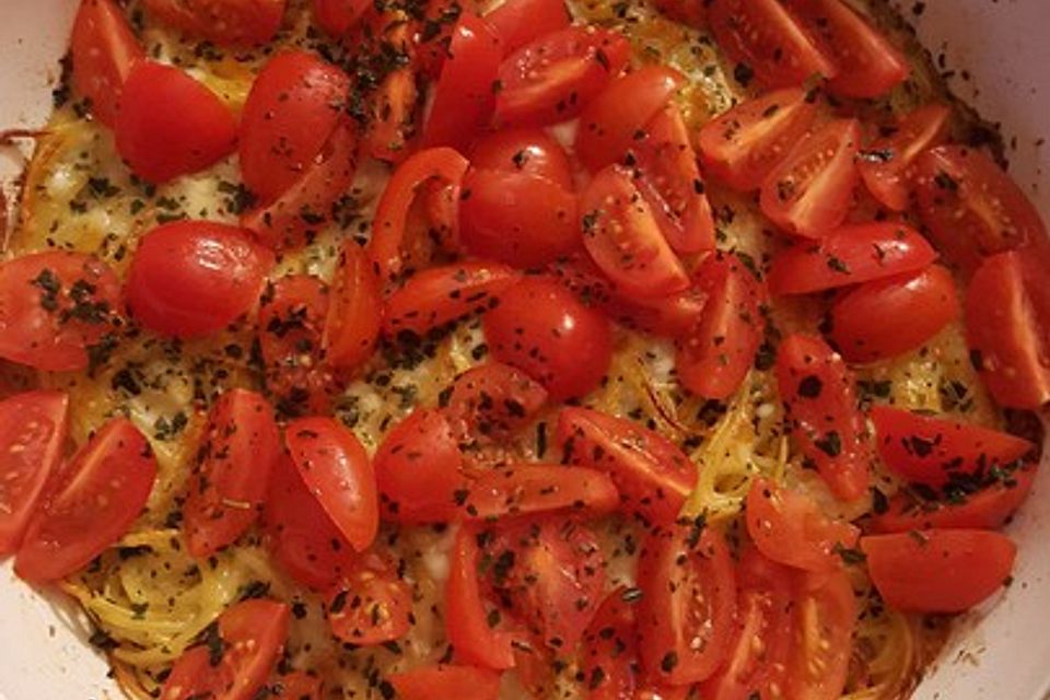 Spaghettipizza Tomate-Mozzarella