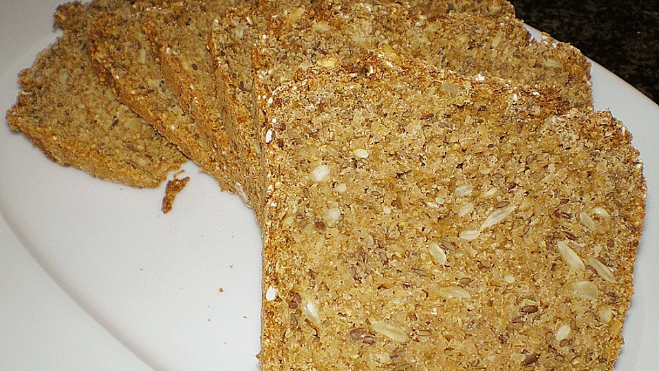 Herzhaftes Vollkornbrot von karaburun
