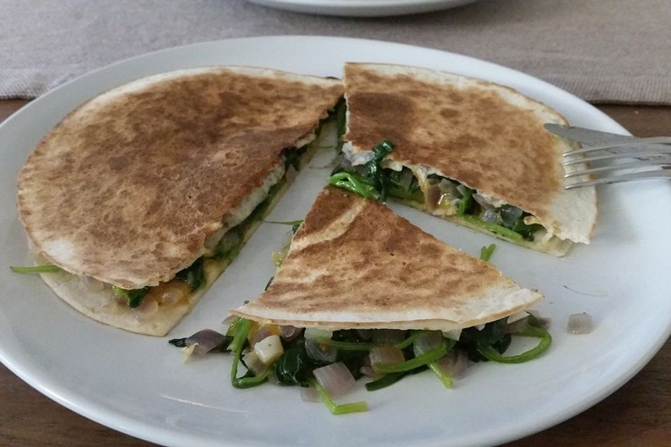 Spinat-Quesadilla