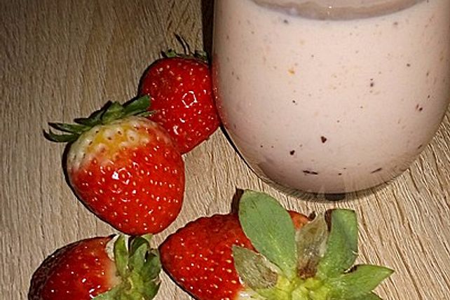 Joghurt-Quark-Smoothie mit Erdbeeren und Bananen von Cooking-Peggy ...