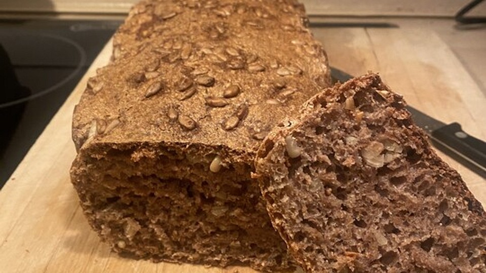 Schnelles Vollkornbrot mit leckerer Kruste von ukraemer82