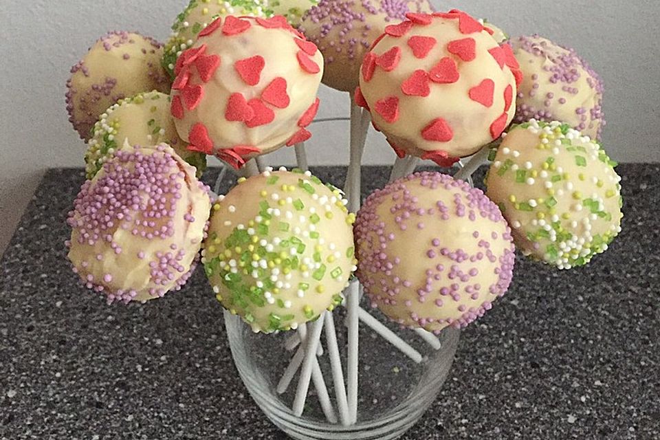 Cake Pops aus dem Cake Pop Maker