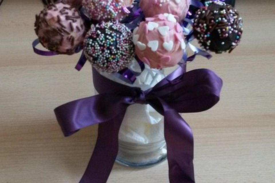 Cake Pops aus dem Cake Pop Maker