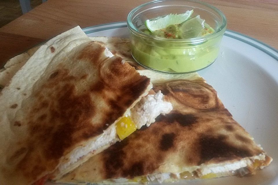 Quesadillas mit Hähnchenstreifen