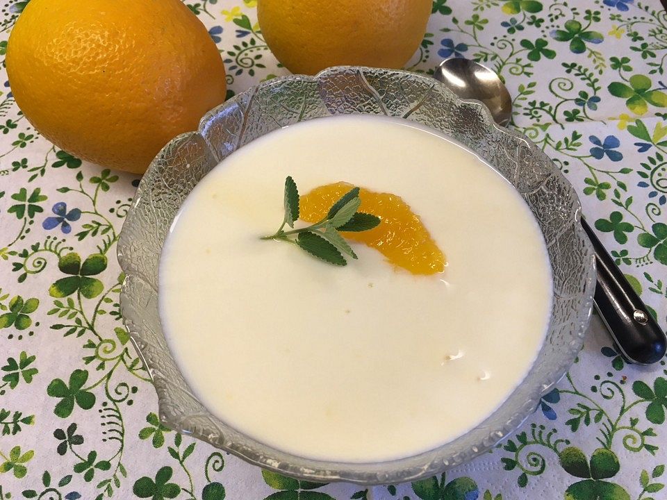 Leichtes Joghurt-Orangen-Dessert von SessM| Chefkoch
