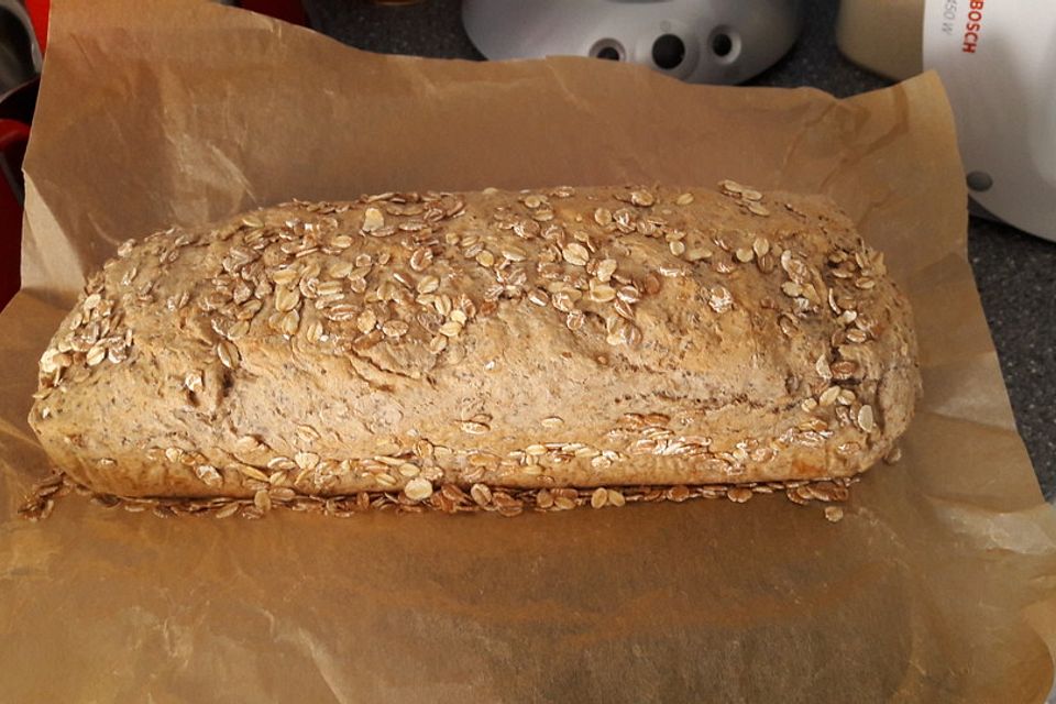 Chia-Eiweiß-Brot mit Dinkelmehl