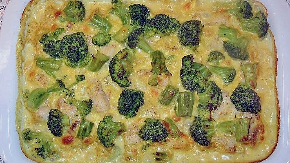 Fischauflauf mit Nudeln und Brokkoli