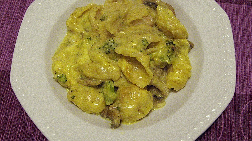 Fischauflauf mit Nudeln und Brokkoli