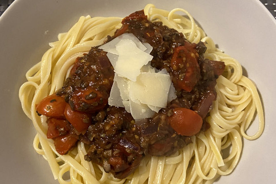 Vegetarische Bolognese mit fermentierten Champignons