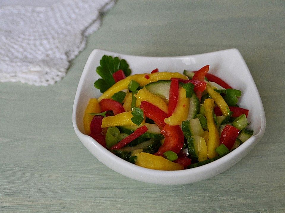 Gurkensalat mit Paprika und Mango von ars_vivendi| Chefkoch