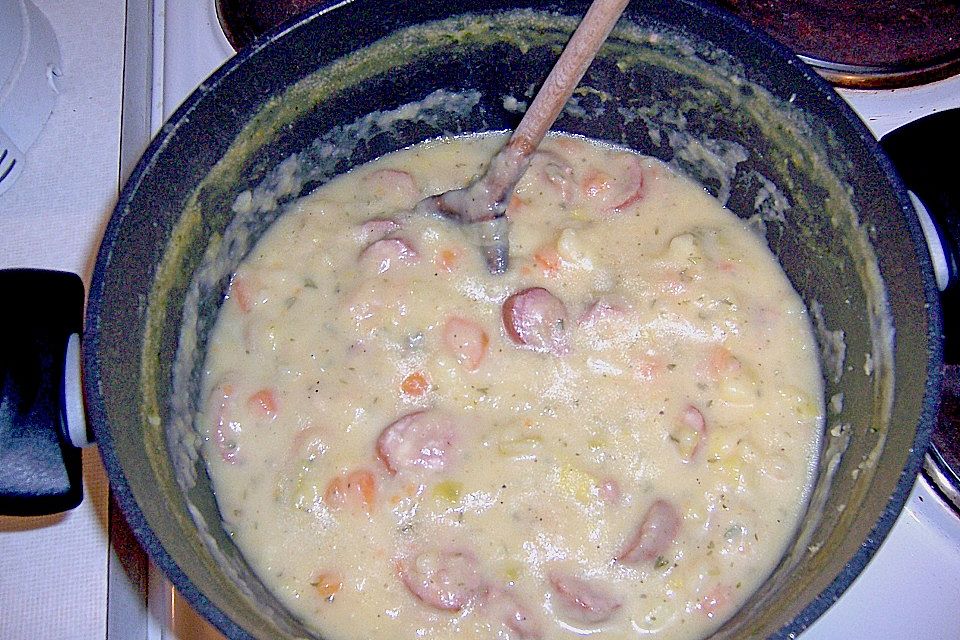 Einfache Kartoffelsuppe