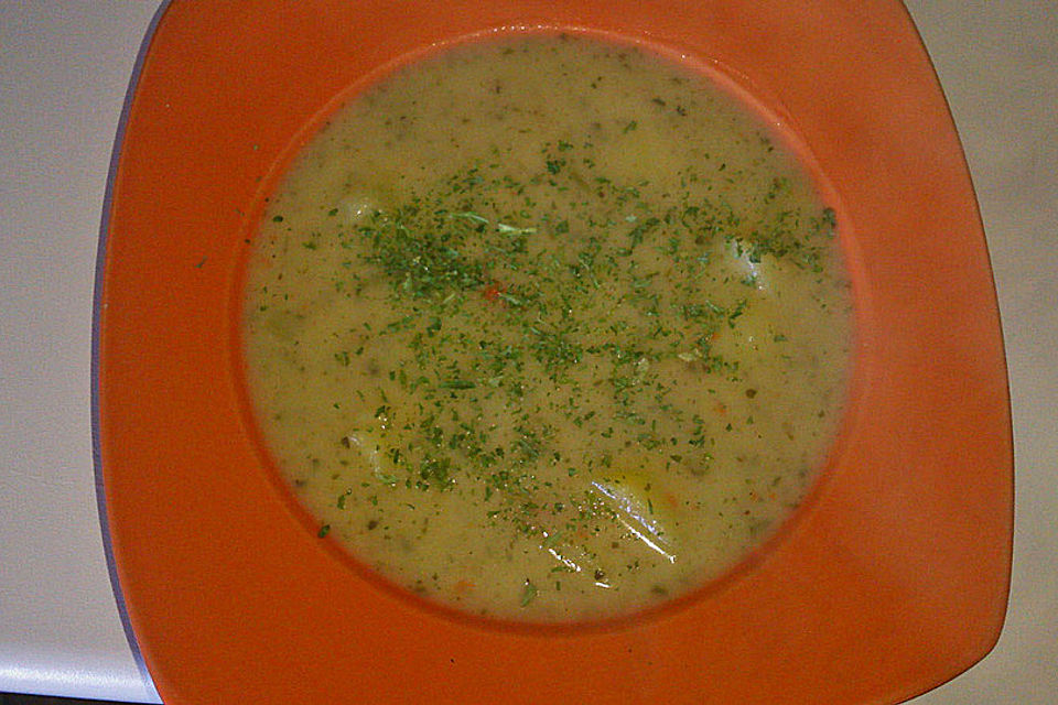 Einfache Kartoffelsuppe