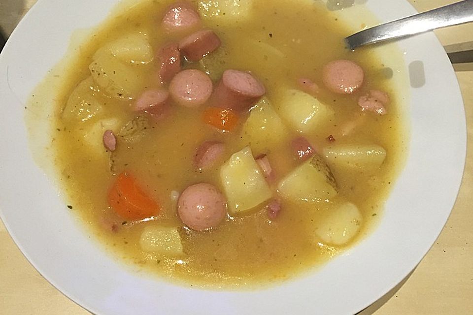 Einfache Kartoffelsuppe