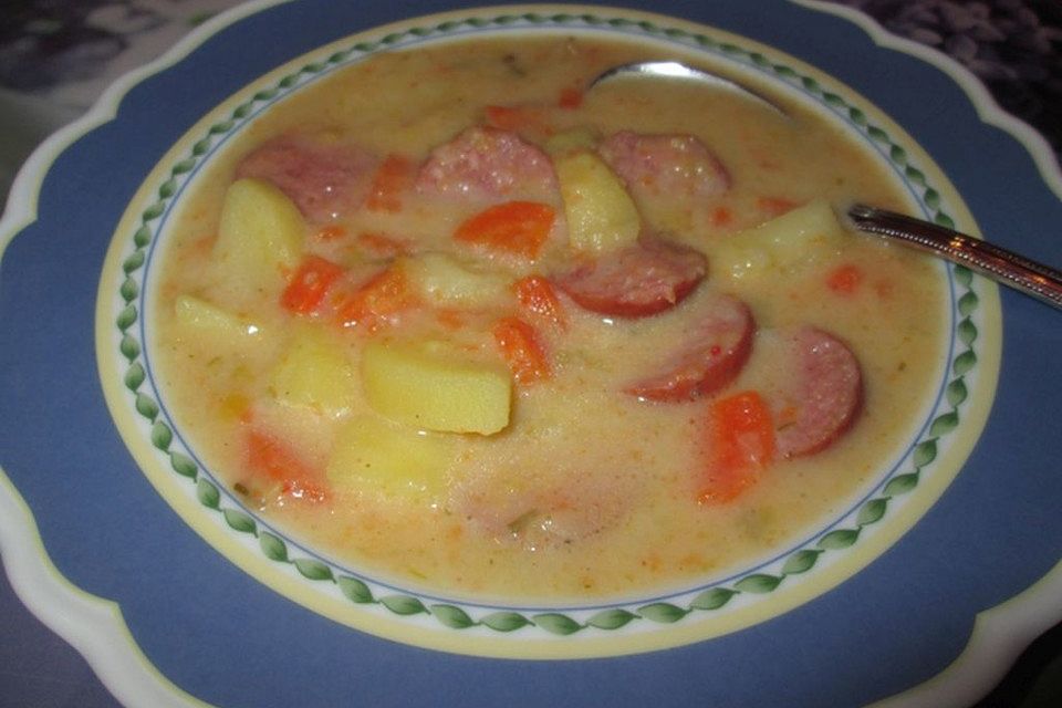 Einfache Kartoffelsuppe