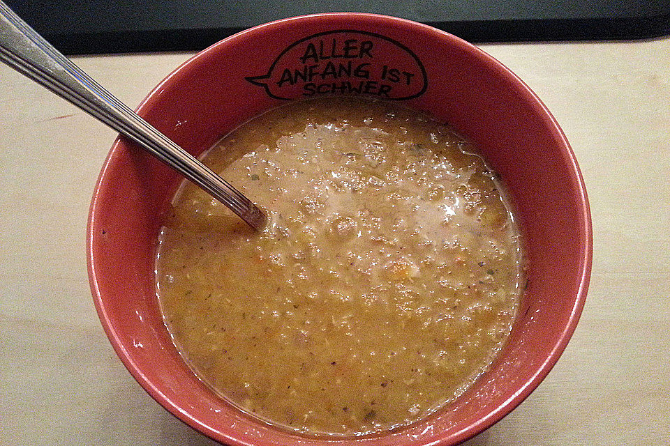 Ägyptische Linsensuppe