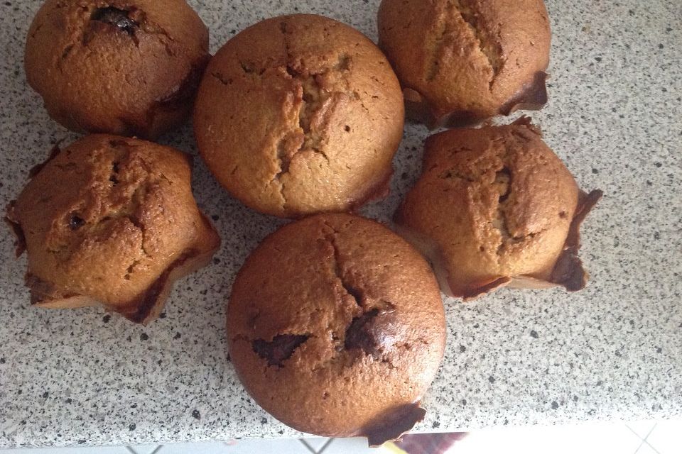 Fruchtige, saftige Marmeladen-Muffins