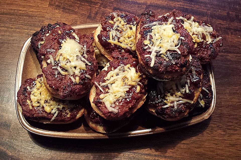 BBQ-Brötchen aus dem Smoker oder Kugelgrill